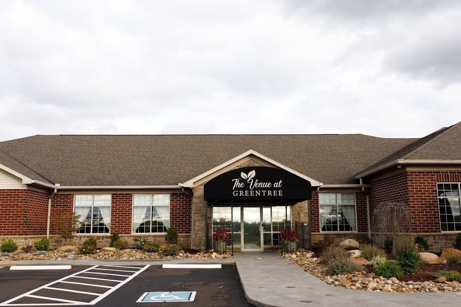 The Venue at Greentree caterers project photo