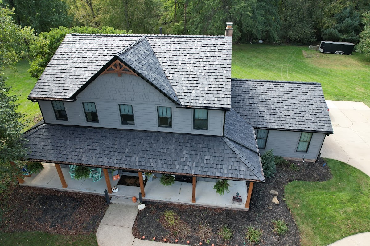 Hometown Roofing and Construction roofers project photo