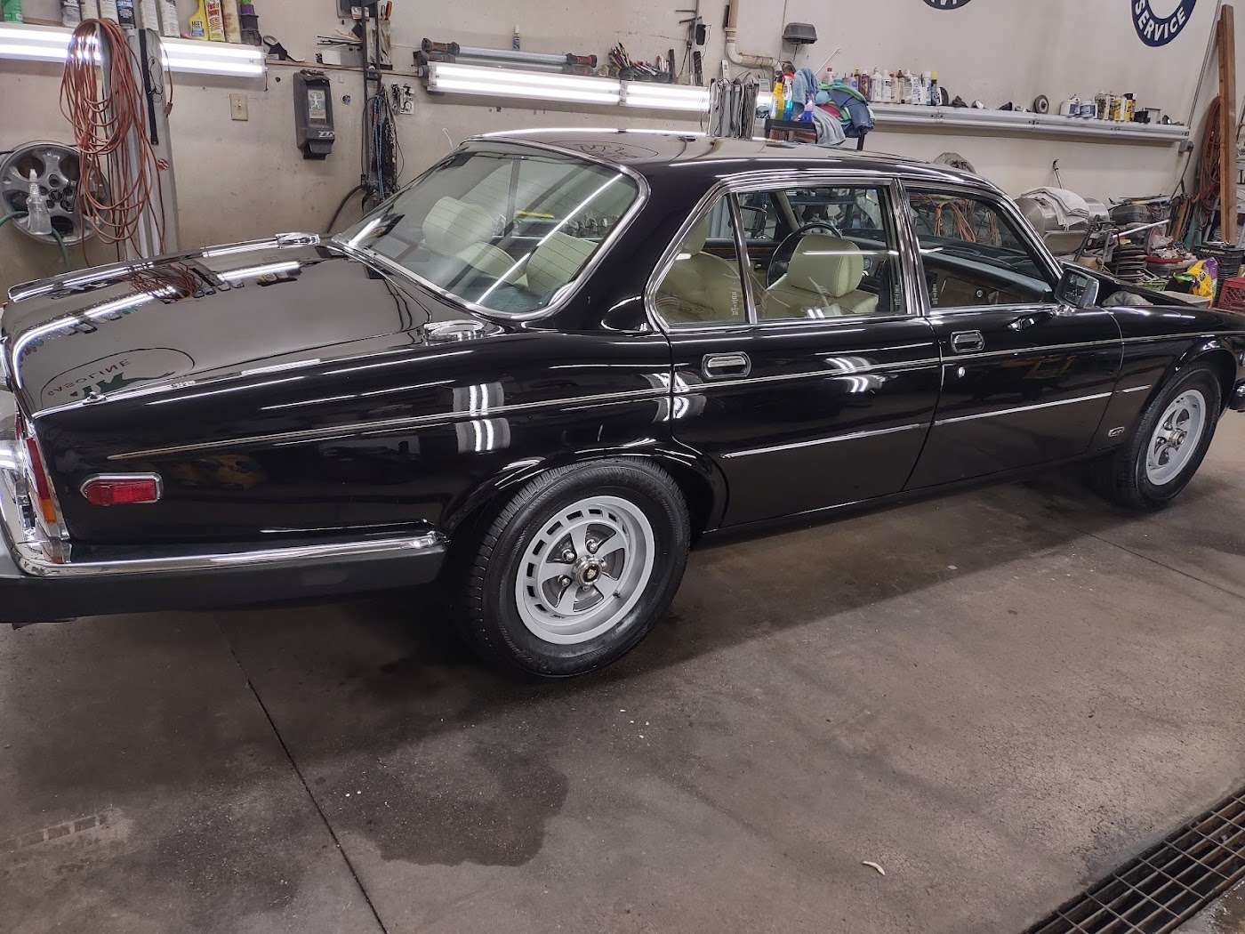 Clean-Ups By Mike auto detailing project photo