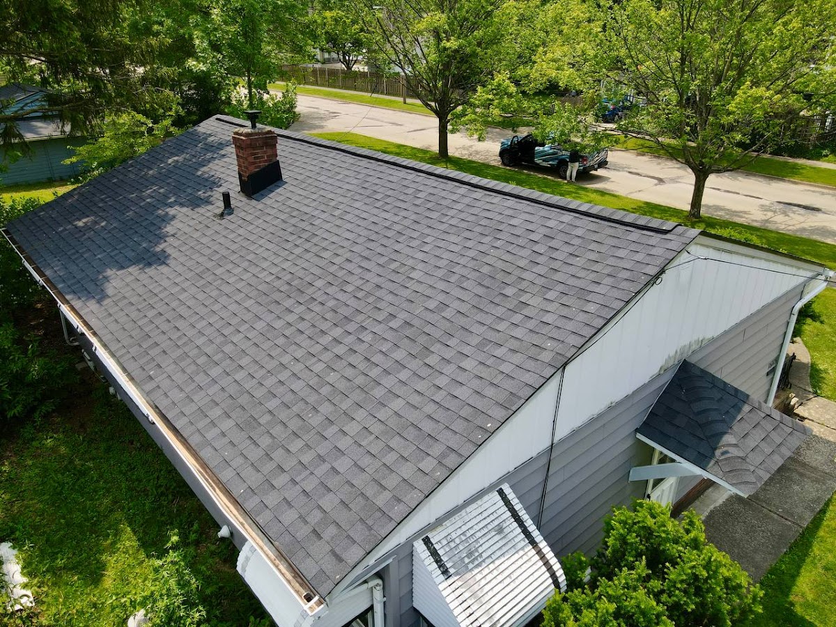 Hof Roofing & Construction roofers project photo