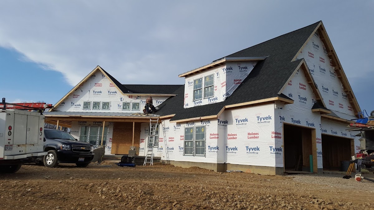 D&M Roofing roofers project photo