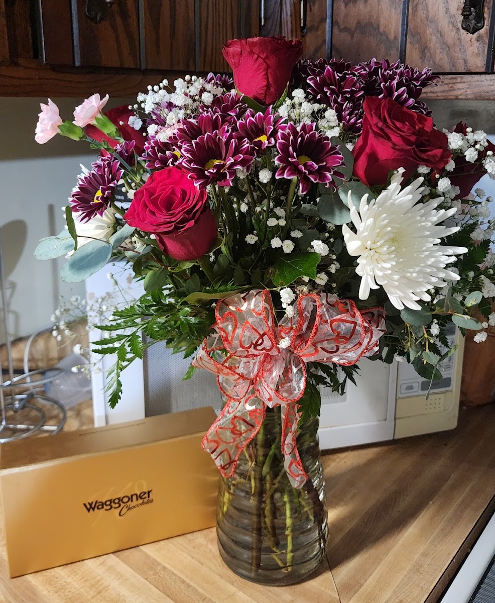Flowers by Pat florists project photo