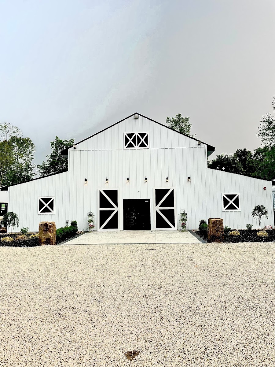 The Barn Of Canal Fulton caterers project photo