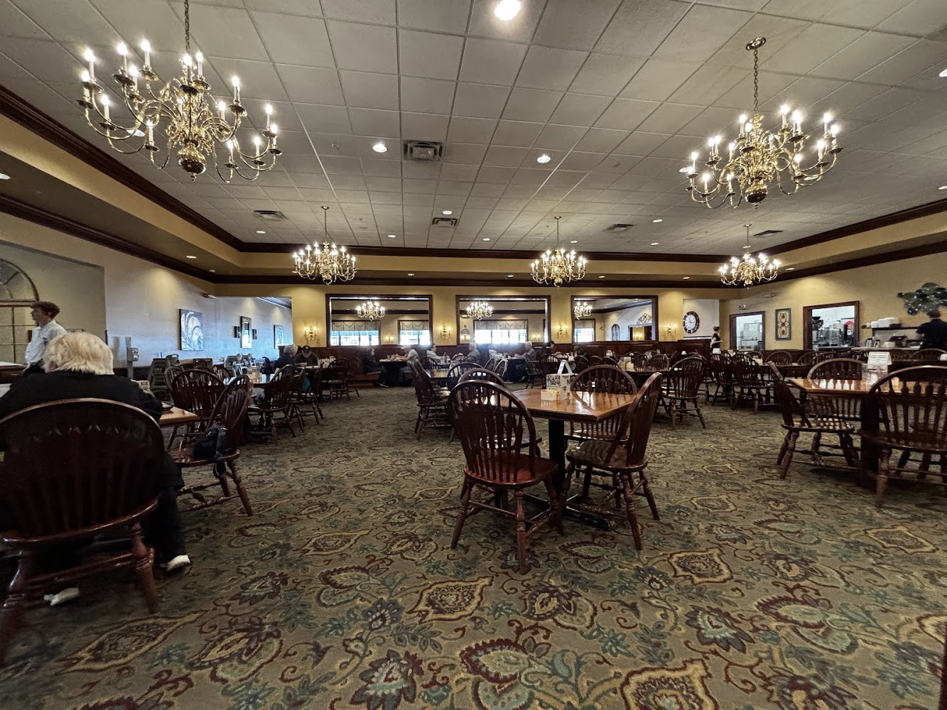 Hartville Kitchen Restaurant & Bakery caterers project photo