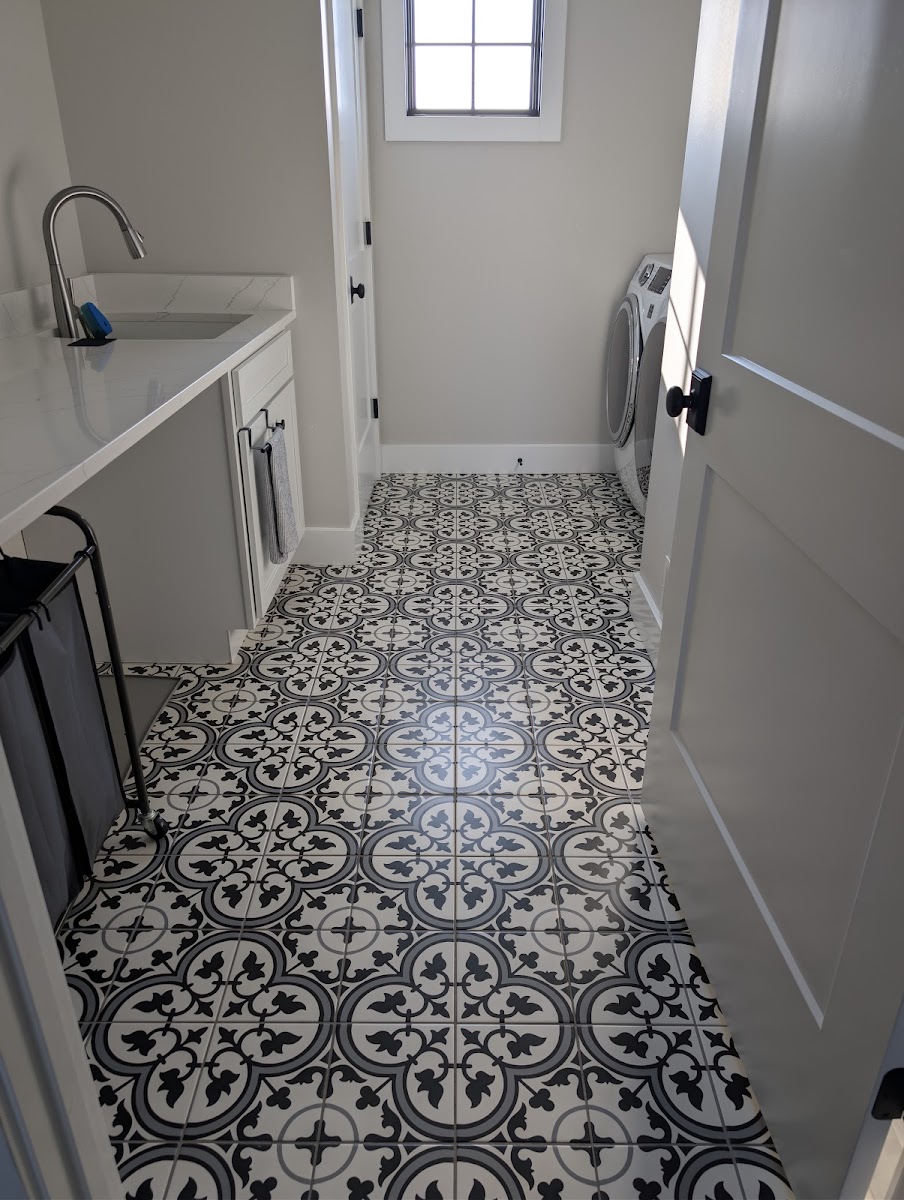 Shine With Us LLC cleaners project photo