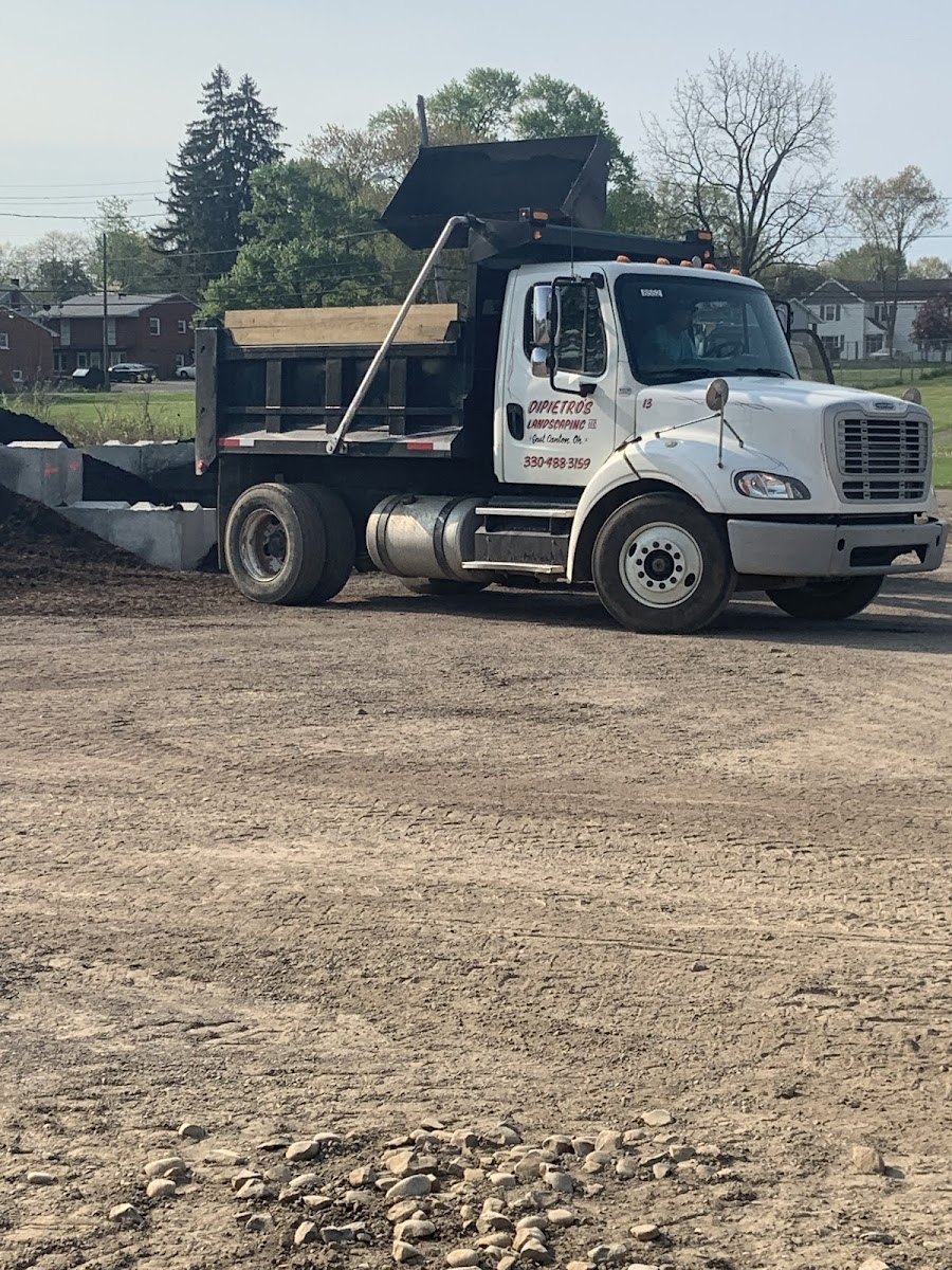 DL Supply landscapers project photo