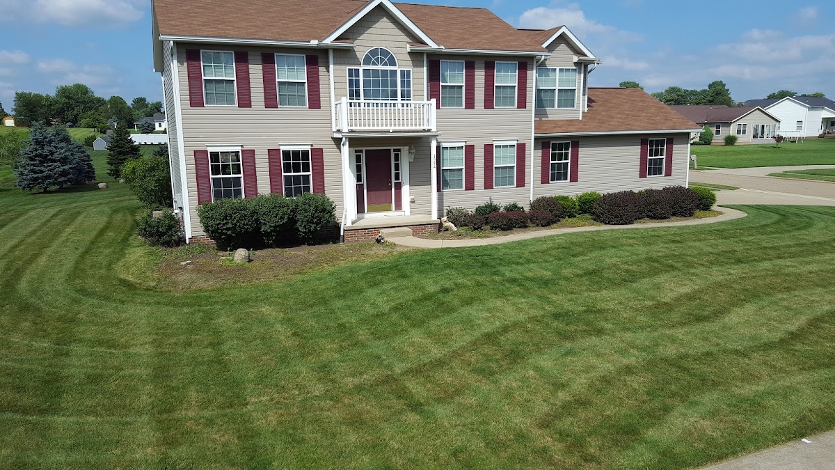 RPM LawnCare landscapers project photo