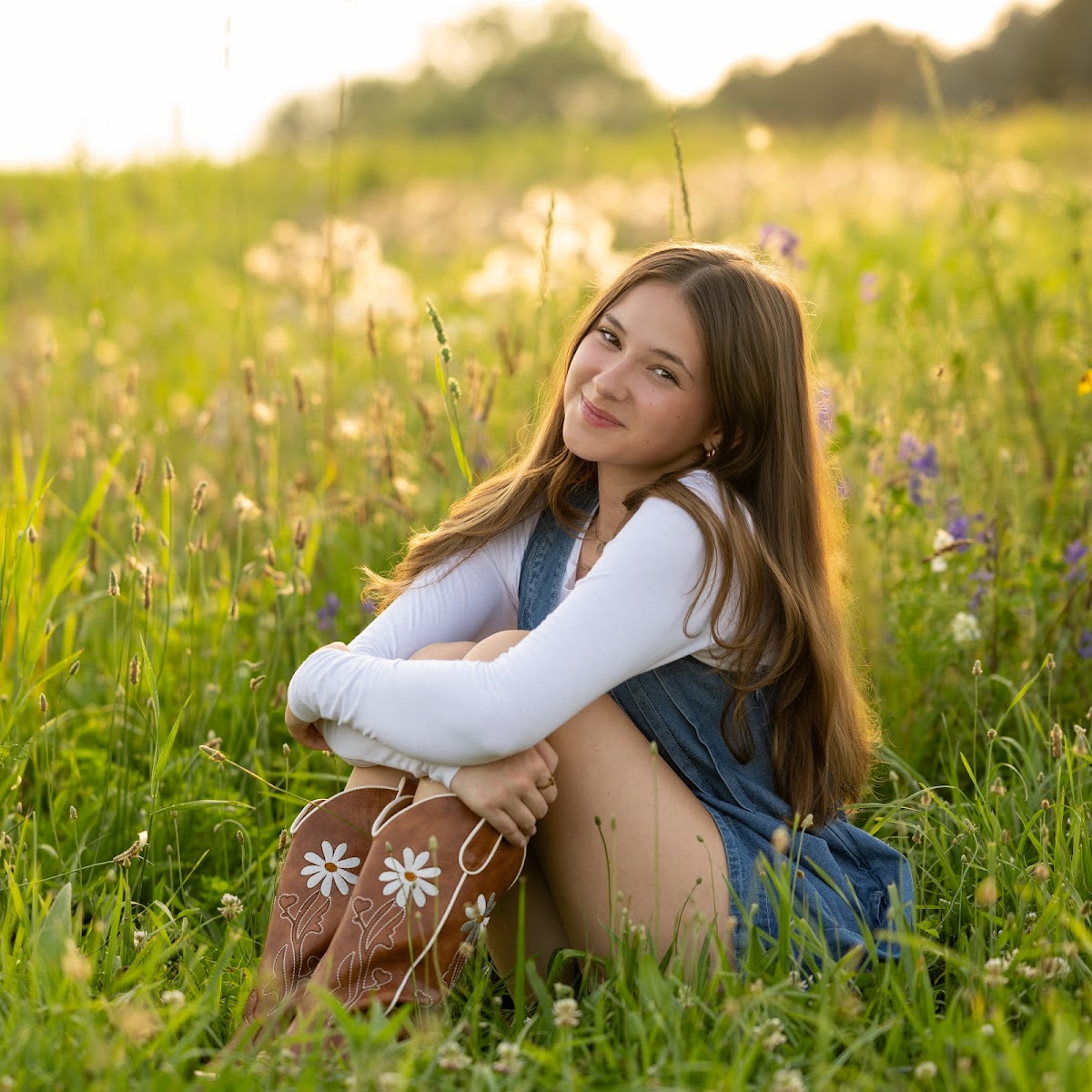 Laura Esposito Photography, LLC - Senior Portrait and Headshot Photographer - Ohio wedding photographers project photo
