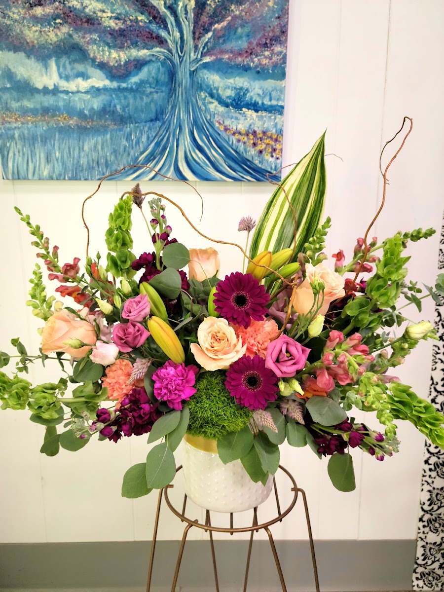 Green Belladonna Florist florists project photo