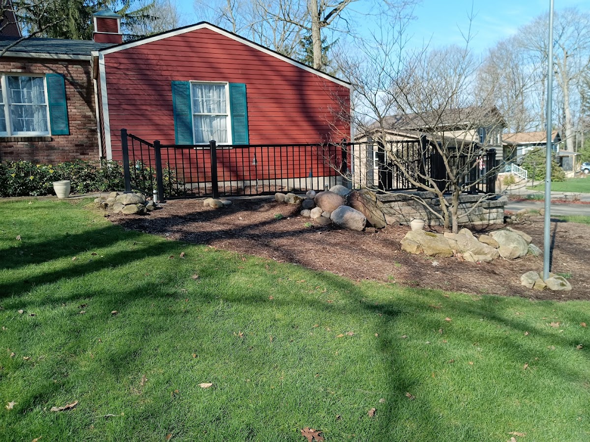 D&D Landscaping Services landscapers project photo