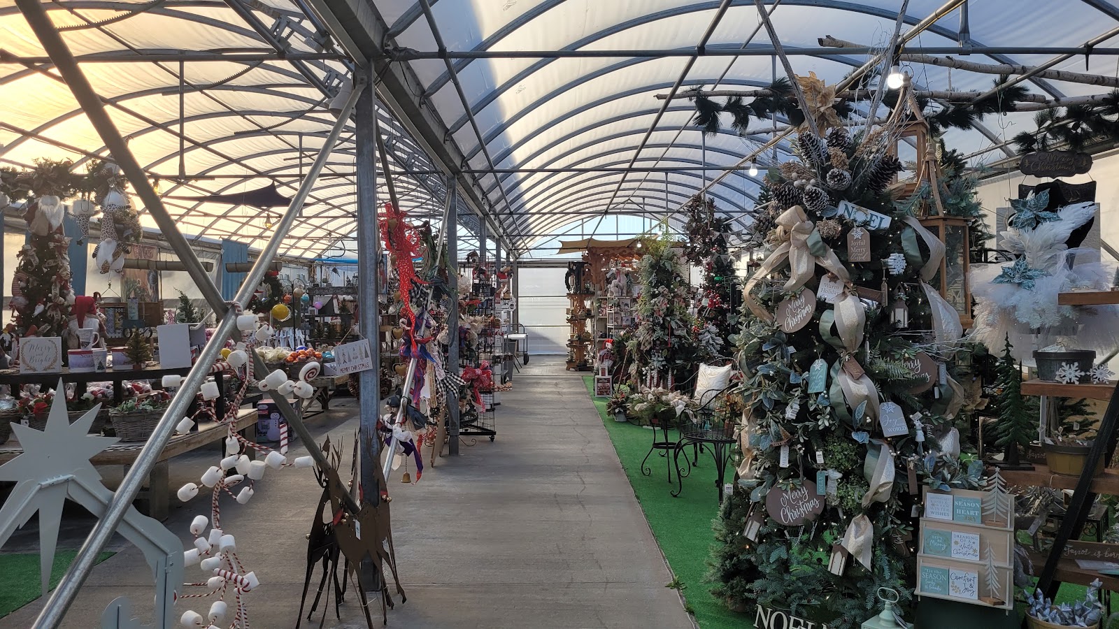 Kern's Florist and Greenhouse florists project photo