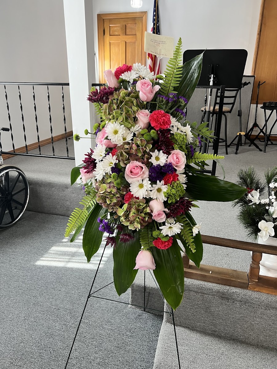 Flowers By Dick & Son Inc florists project photo