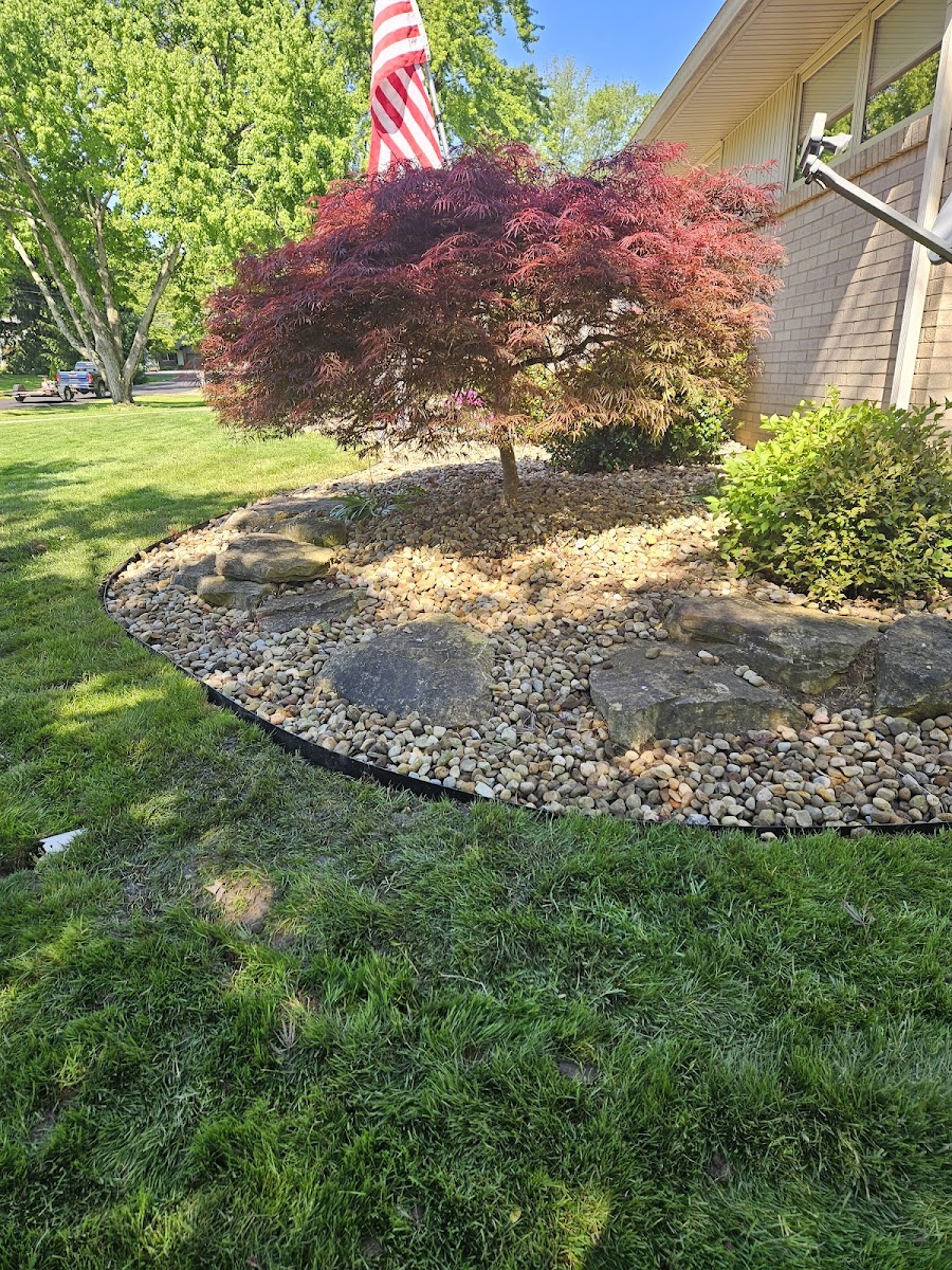 Brahler and Sons Lawncare landscapers project photo