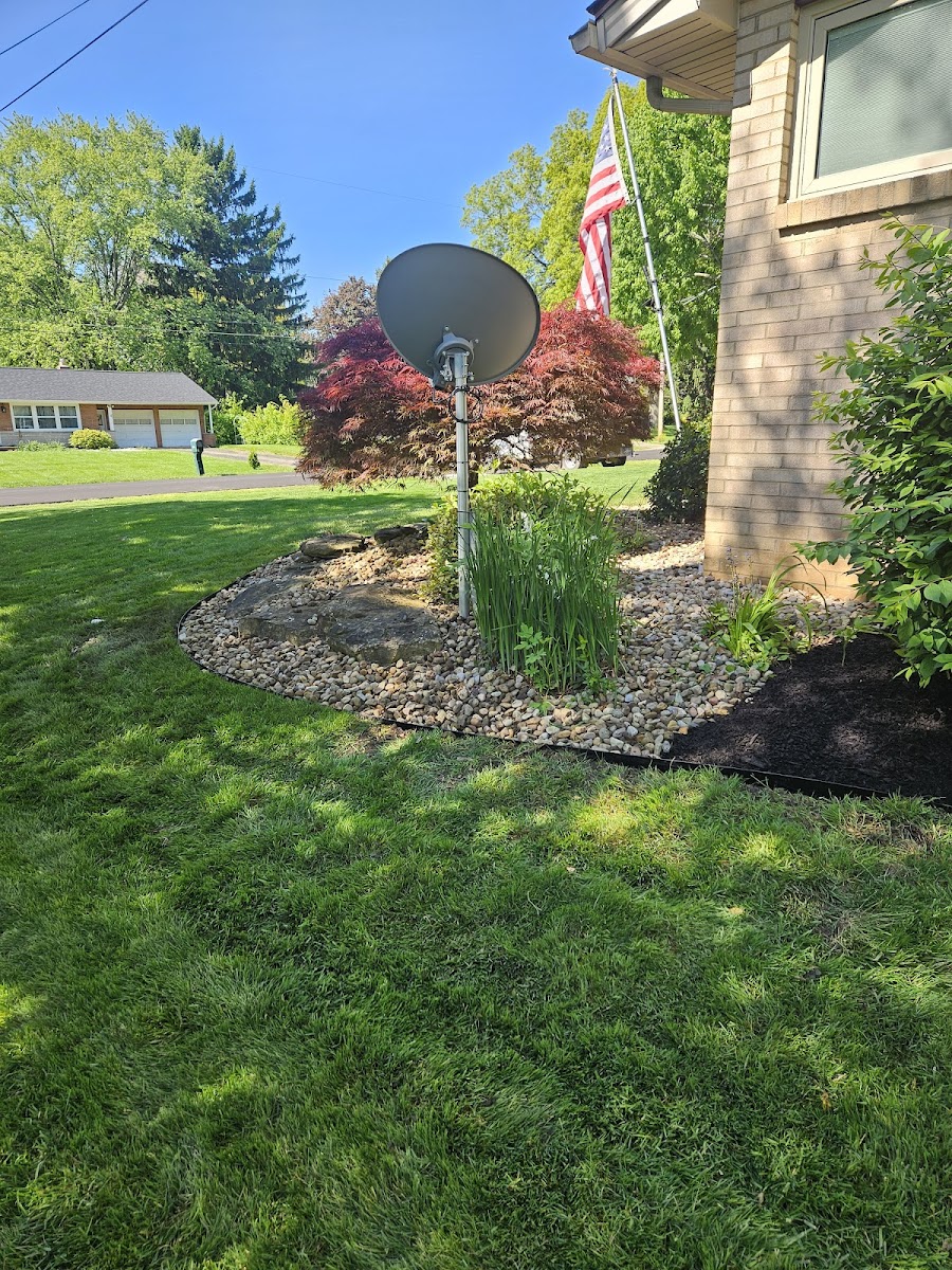 Brahler and Sons Lawncare landscapers project photo