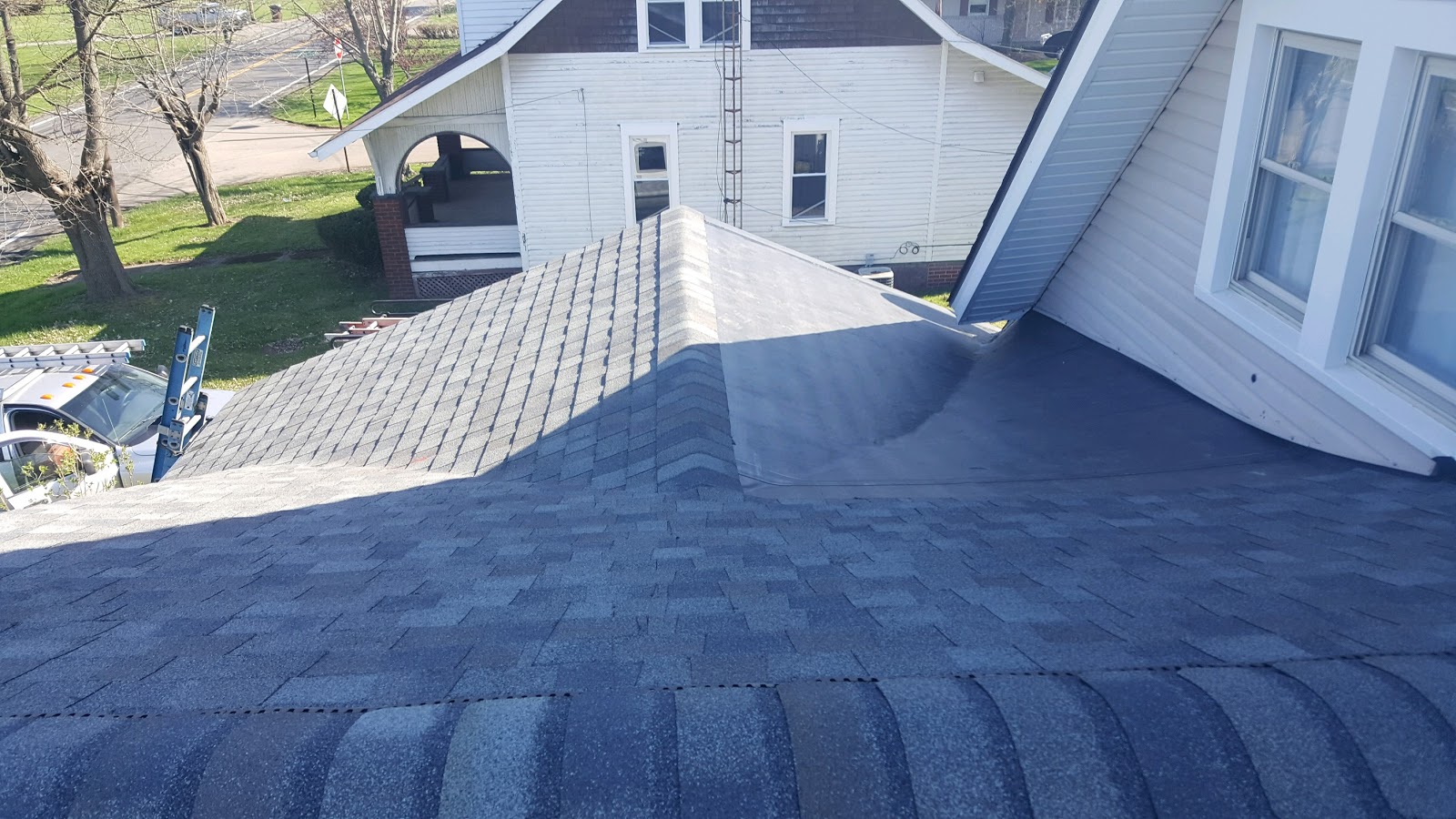 Pyramid Construction and Restoration INC roofers project photo