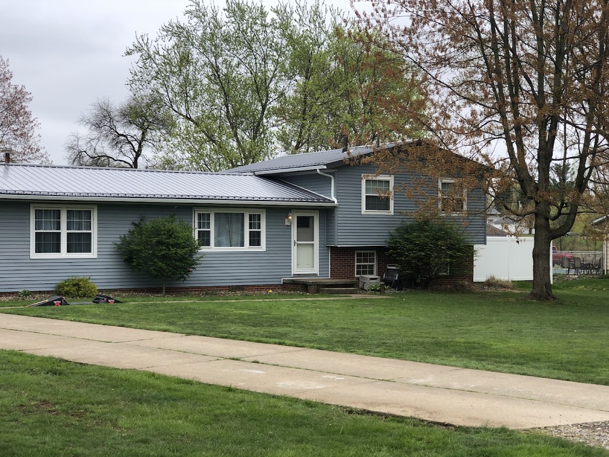 Yoder Roofing & Disposal roofers project photo