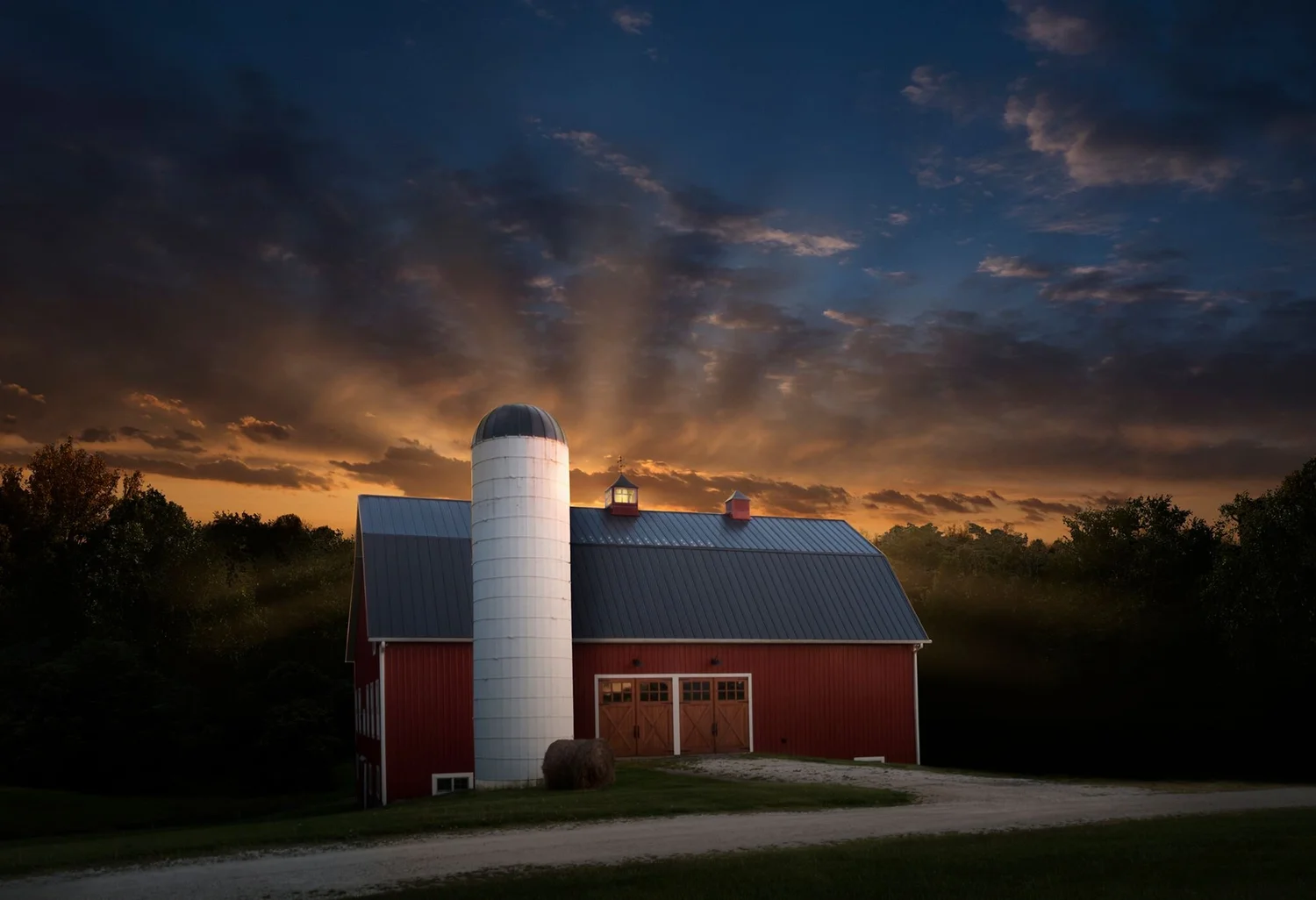 Century Farms - Wedding Venue & Inn logo
