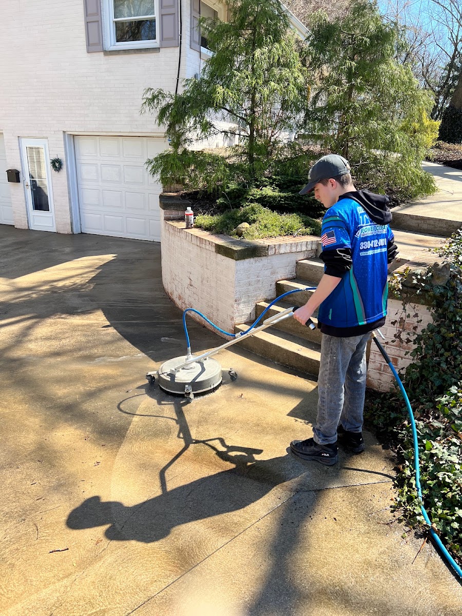 Big T's Power Clean pressure washing project photo