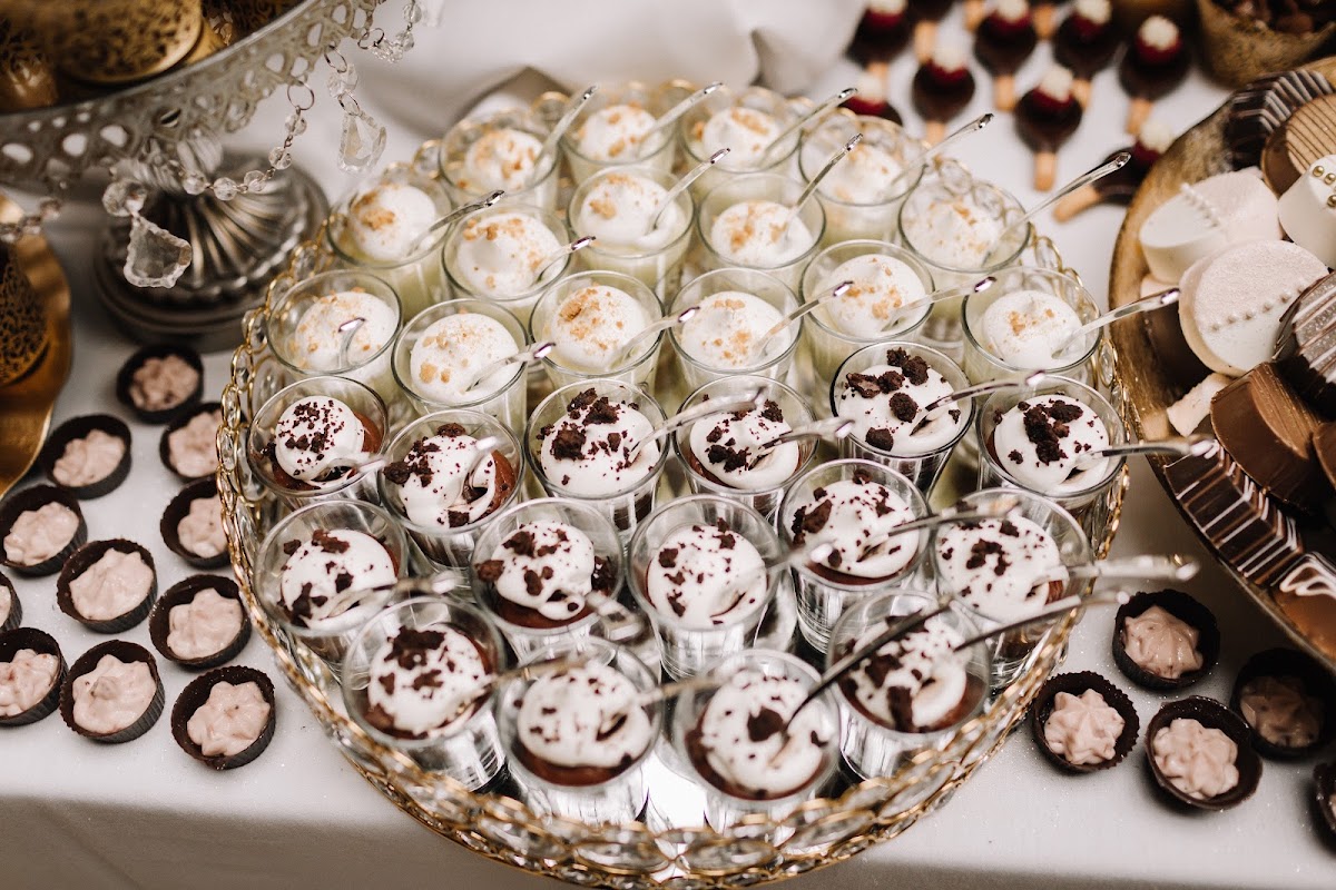 Eatz & Treatz caterers project photo