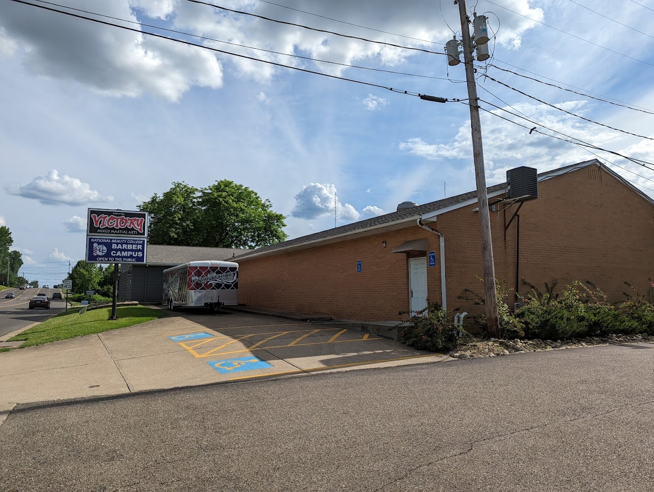 Crest Roofing Services, Inc. roofers project photo