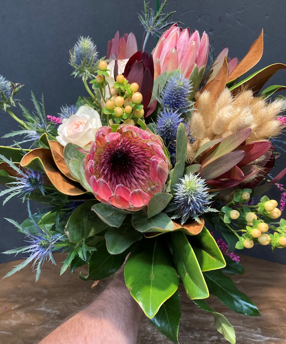 Country Flowers & Herbs florists project photo