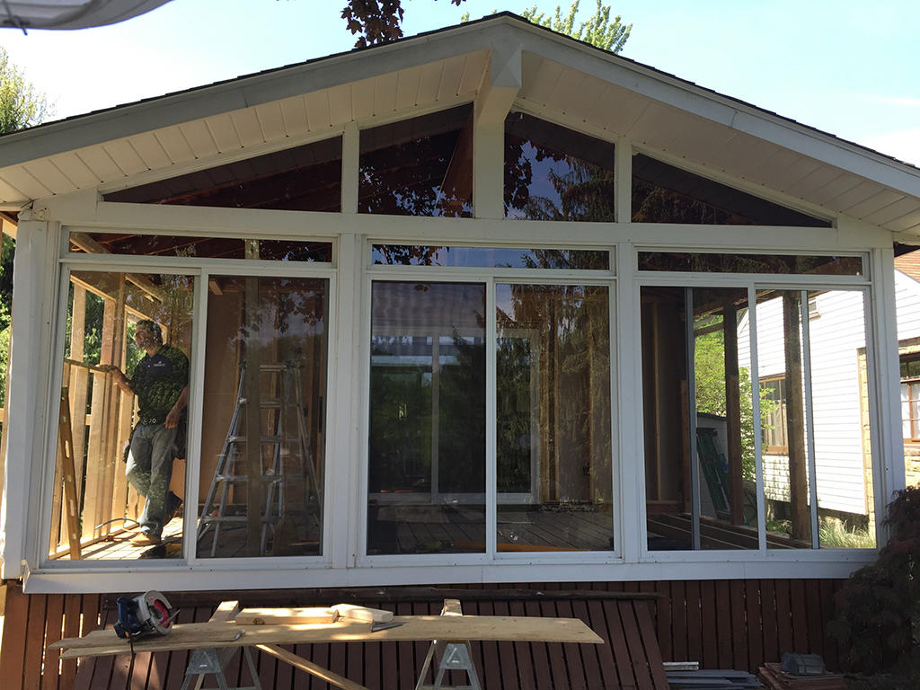 Henderson Roofing & Construction roofers project photo