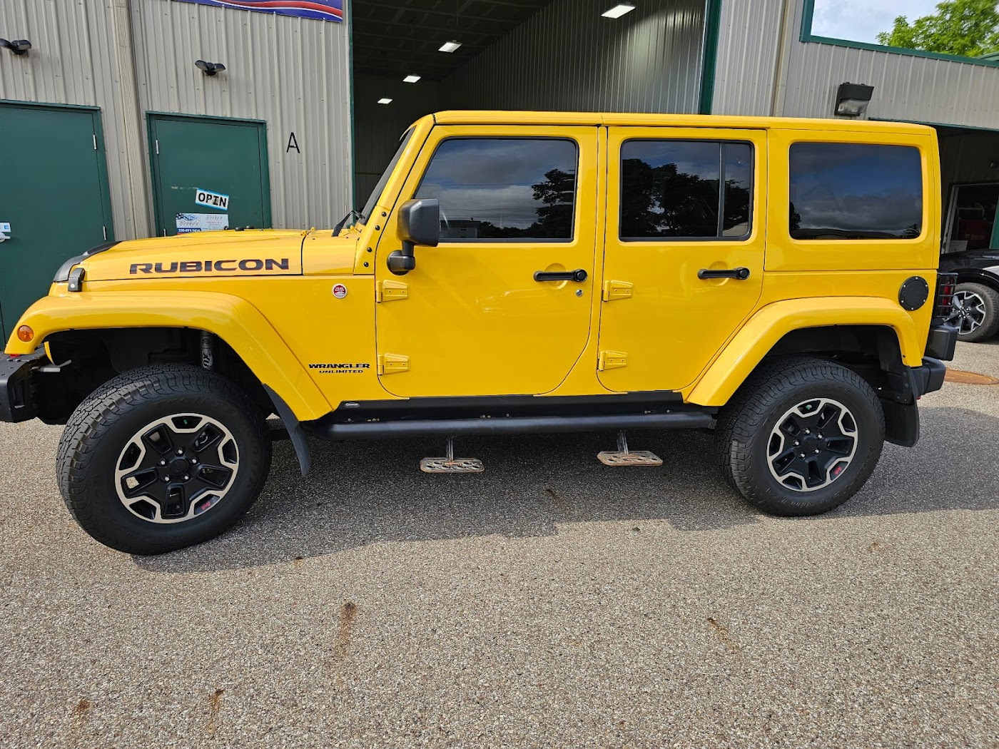 Bobby's Custom Auto Detailing, LLC auto detailing project photo