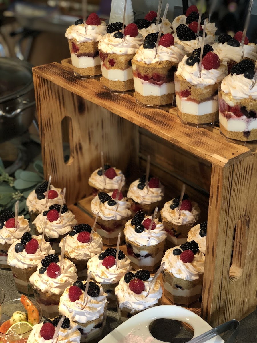 Hudson's Edge Catering and Events caterers project photo