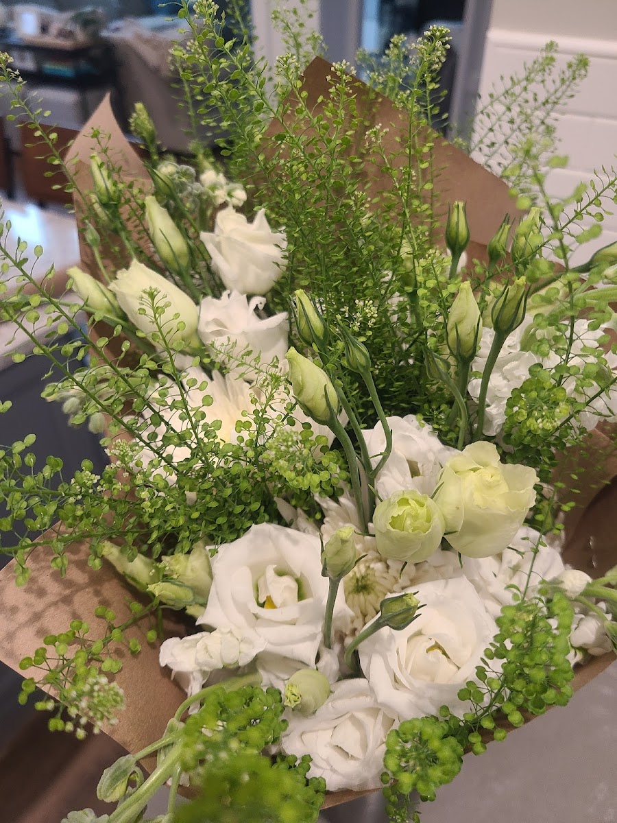 Joy Full Blooms florists project photo