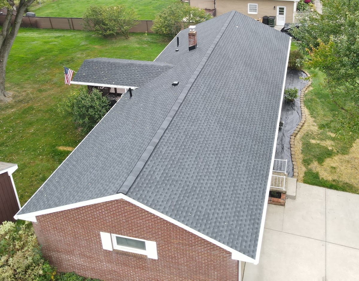 Darrell Yoder Roofing roofers project photo