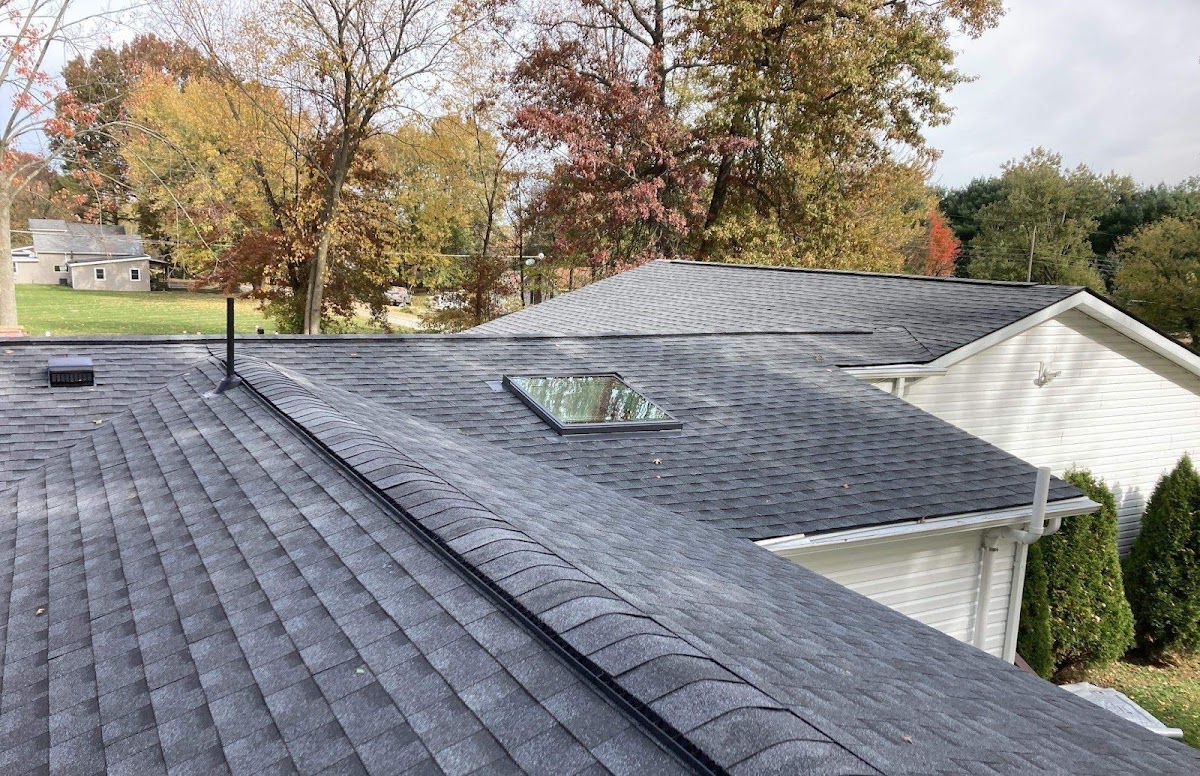 Darrell Yoder Roofing roofers project photo