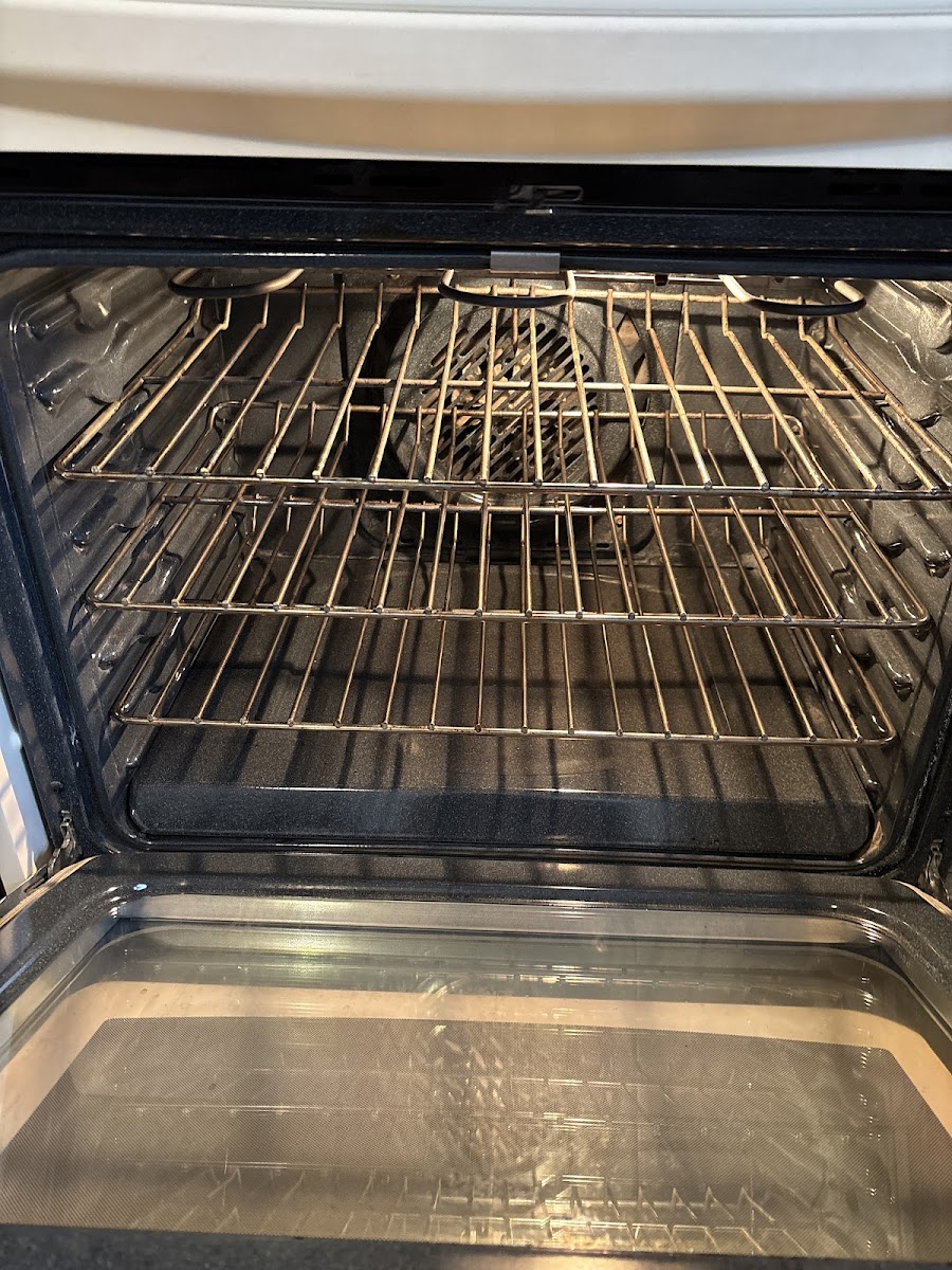 Whitney's Cleaning Service LLC cleaners project photo