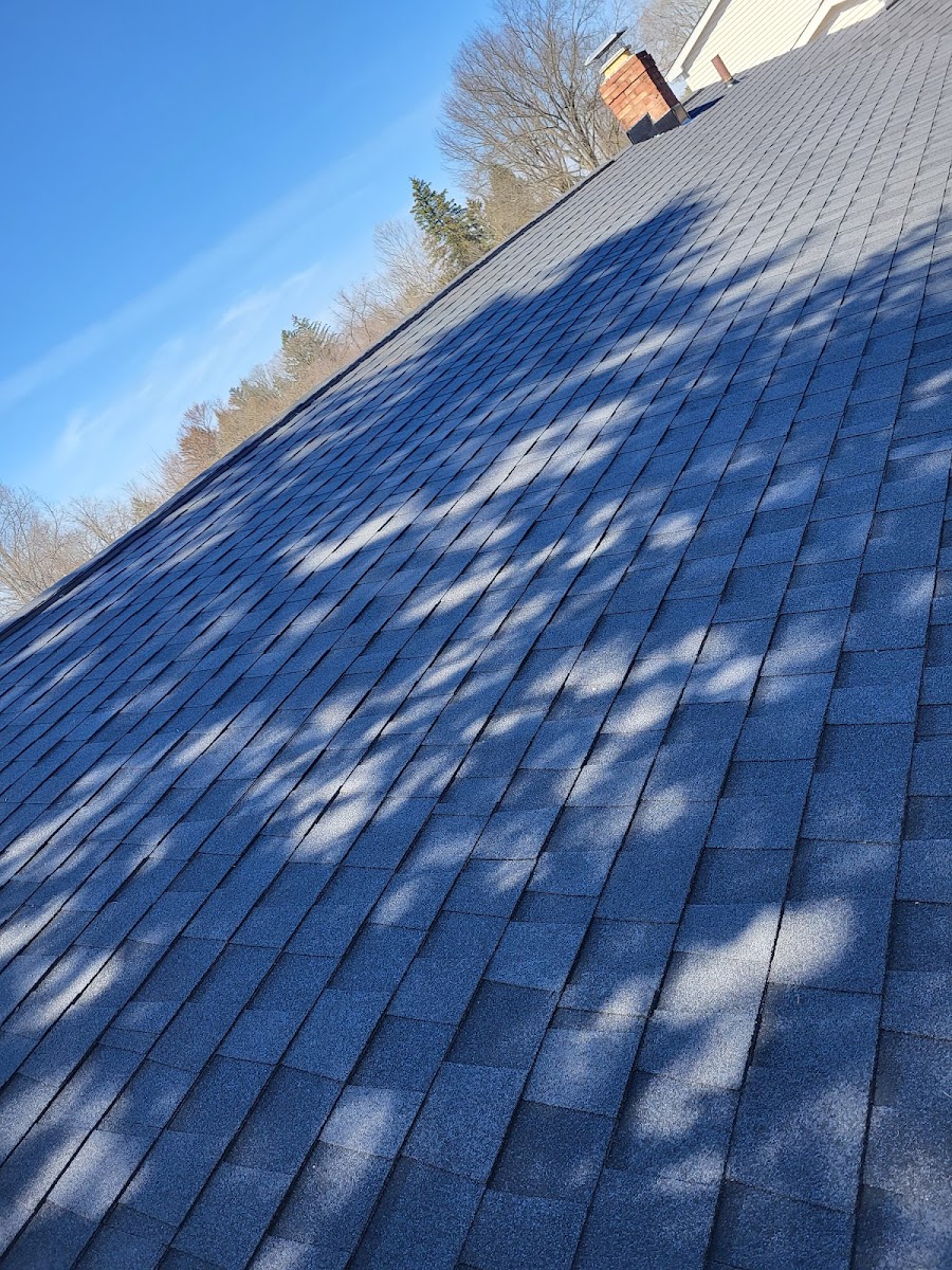 1st Class Roofing & Exteriors roofers project photo