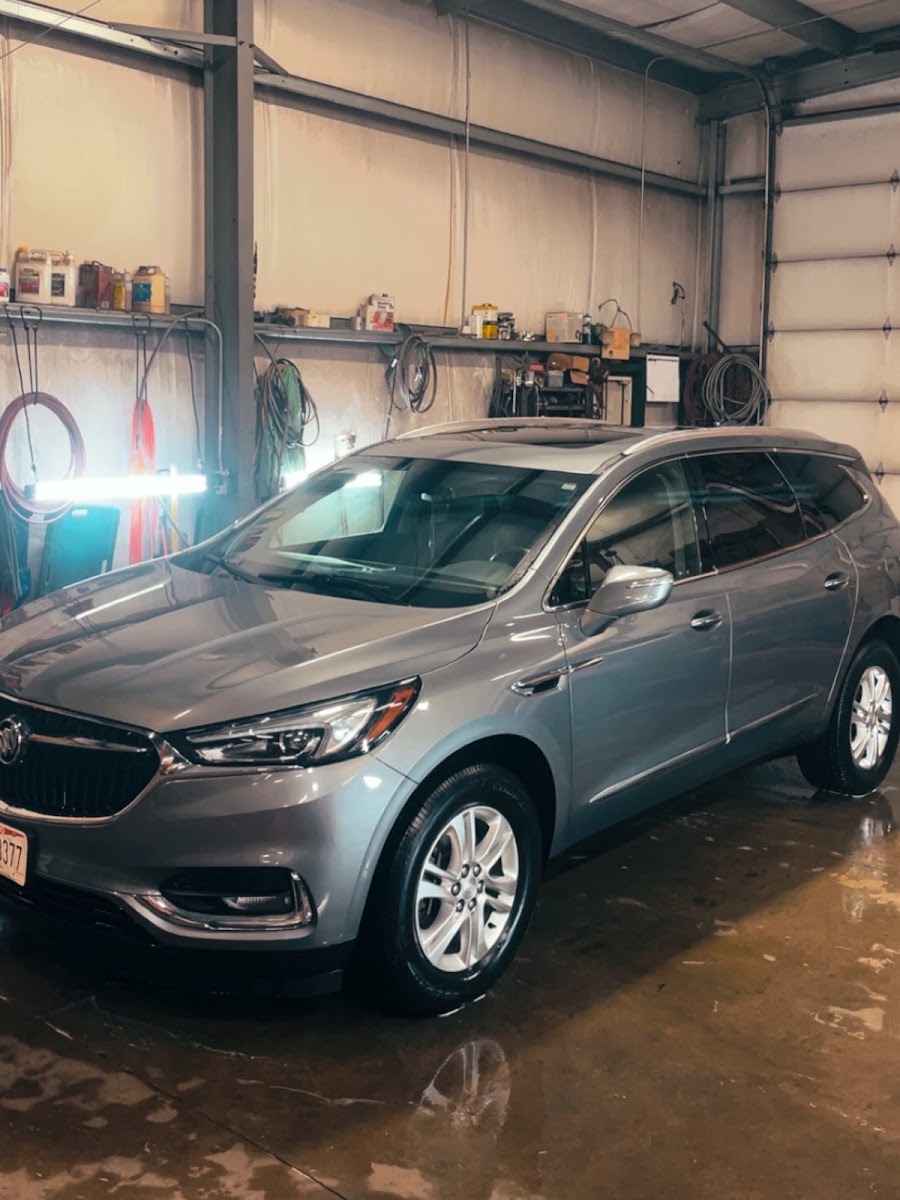 Toot’s Detailing auto detailing project photo