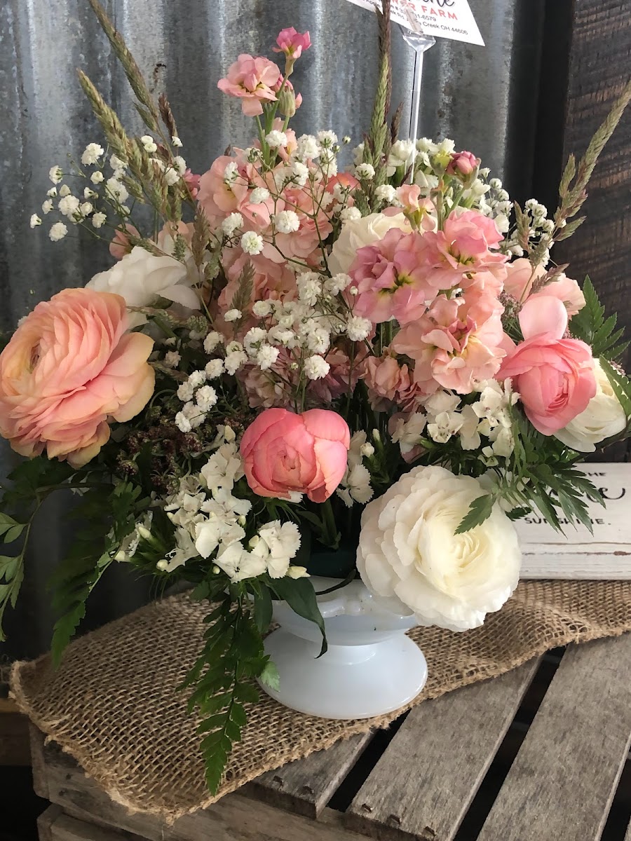 Sunshine Flower Farm florists project photo